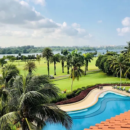 Hotel Orchid Country Club